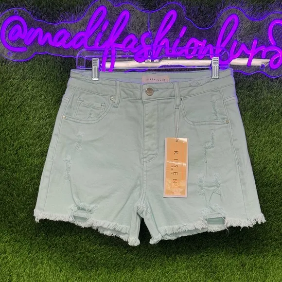 RDS6099 MINT Risen High Rise distressed detail shorts