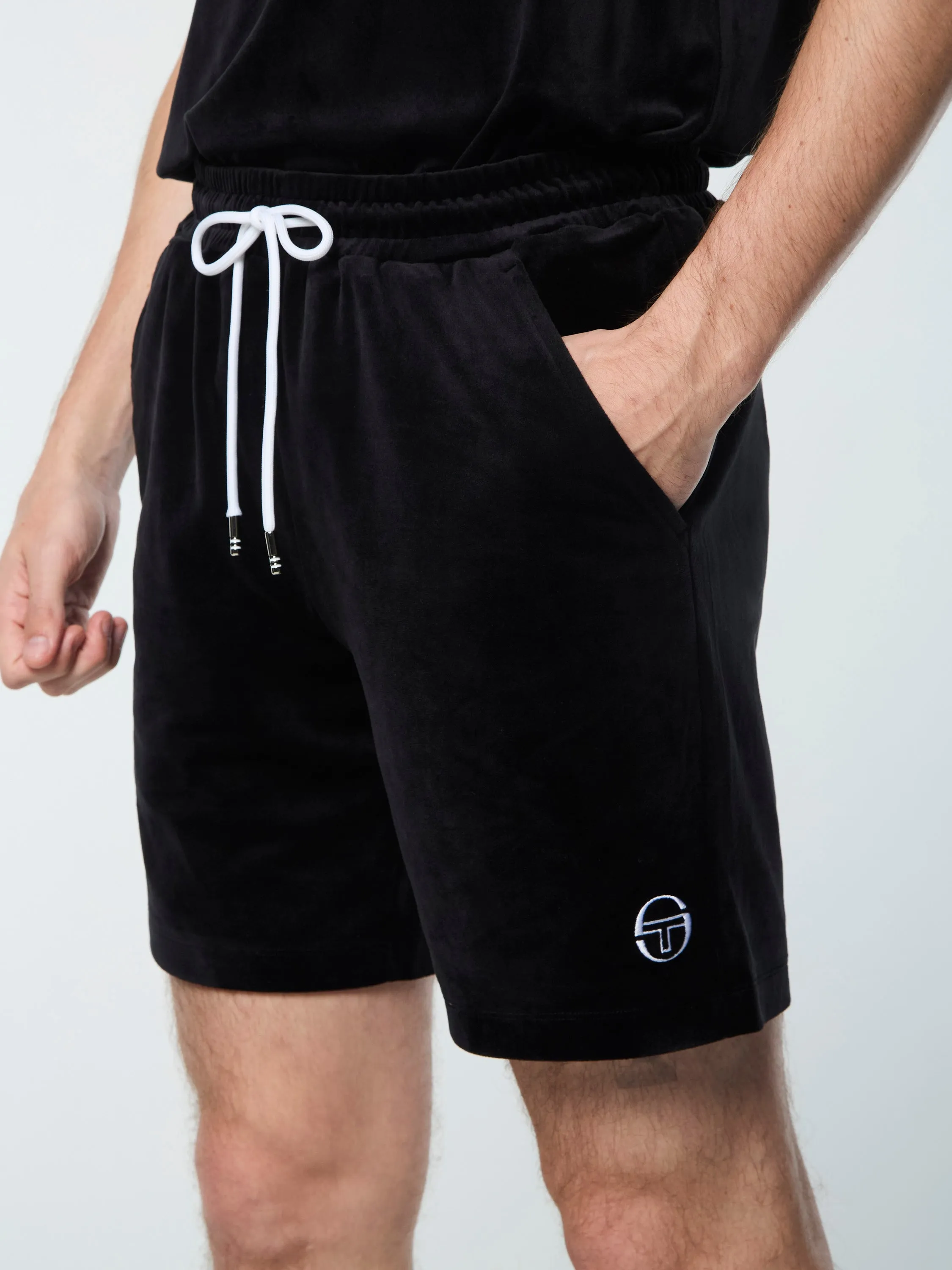 Renzo Velour Short- Black Beauty