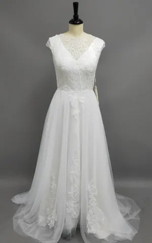Scoop-Neck Cap-Sleeve Tulle Pleated Appliqued Dress With Illusion And Beading-714856