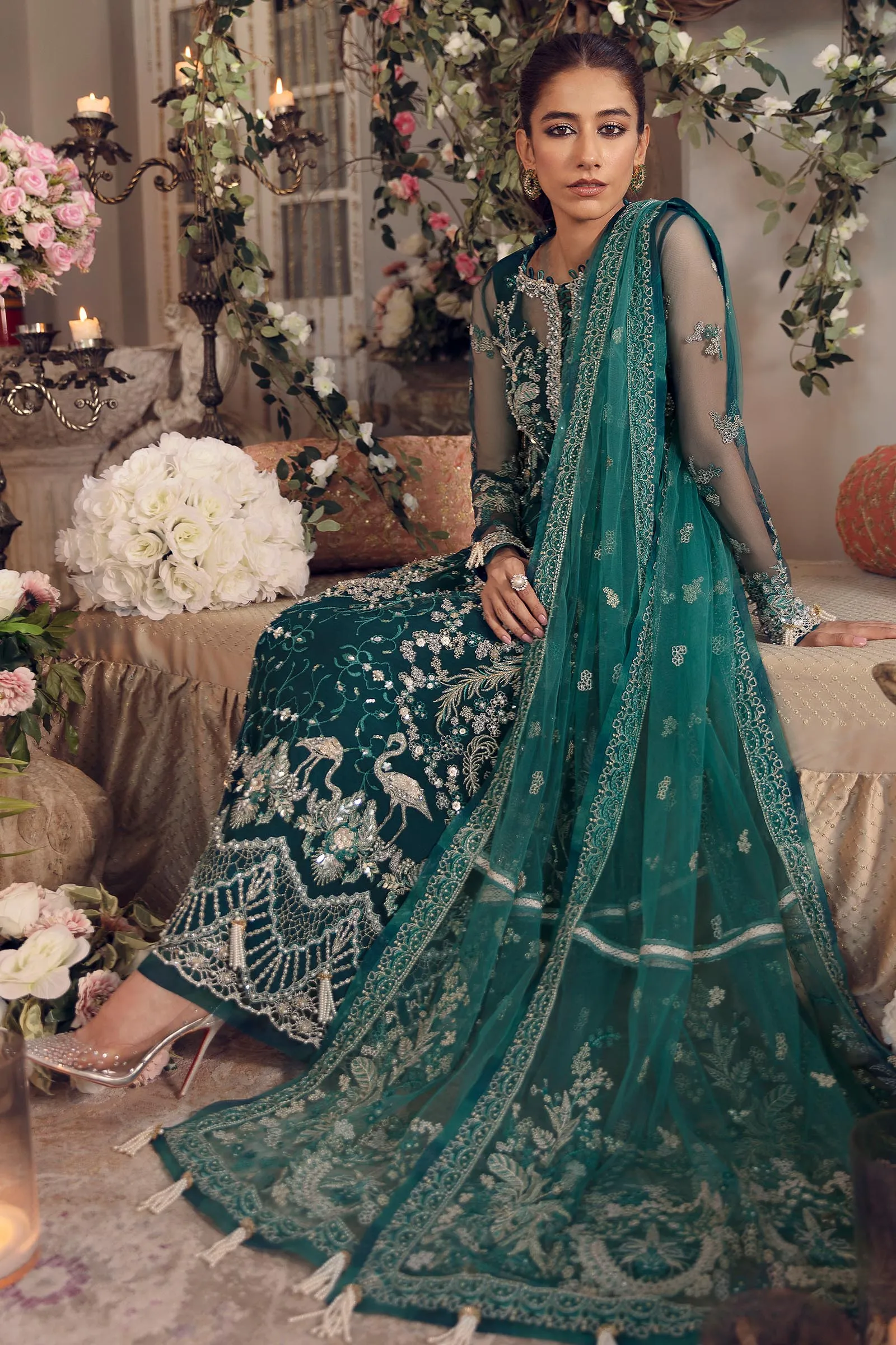 SERVAH (ZRW-20741) | Zaha Gossamer RTW Collection 2022 | Stitched Embellished Suits