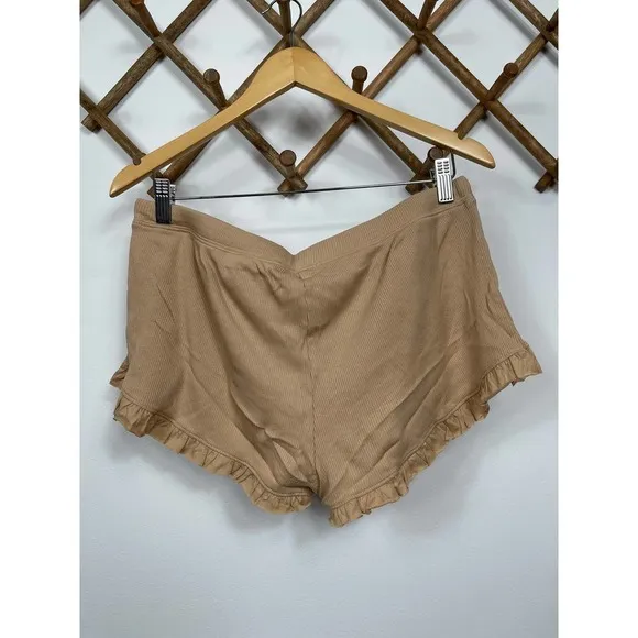 Skin Raffaela Shorts in Toasted Coconut Size 4/XL