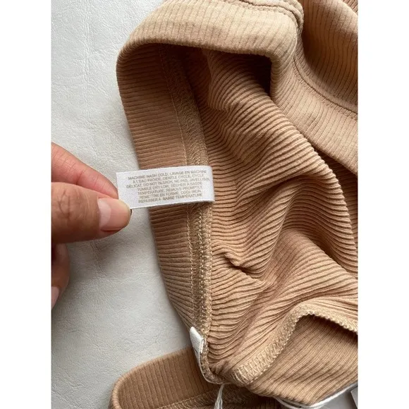 Skin Raffaela Shorts in Toasted Coconut Size 4/XL