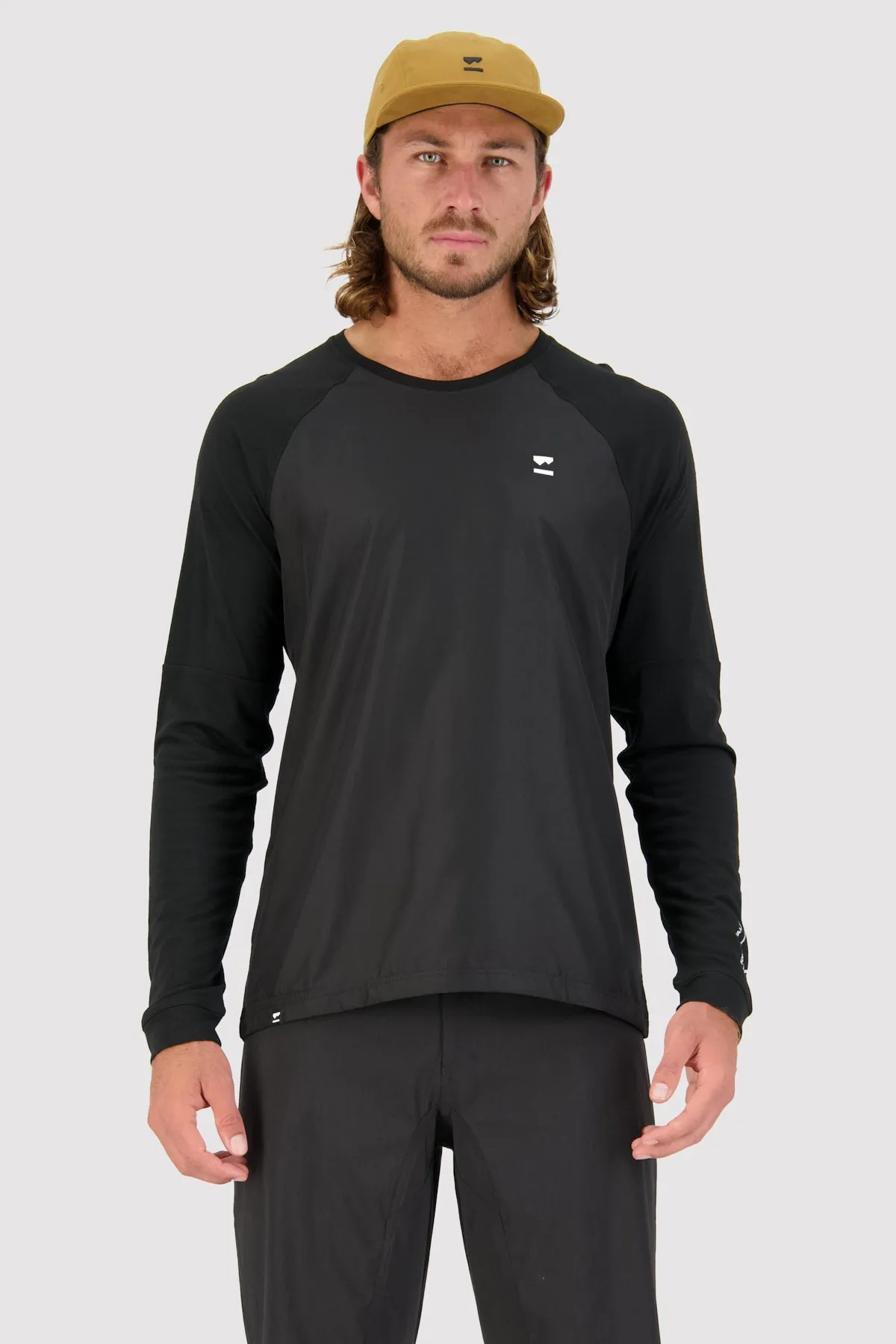 Tarn Merino Shift Wind Jersey - Black