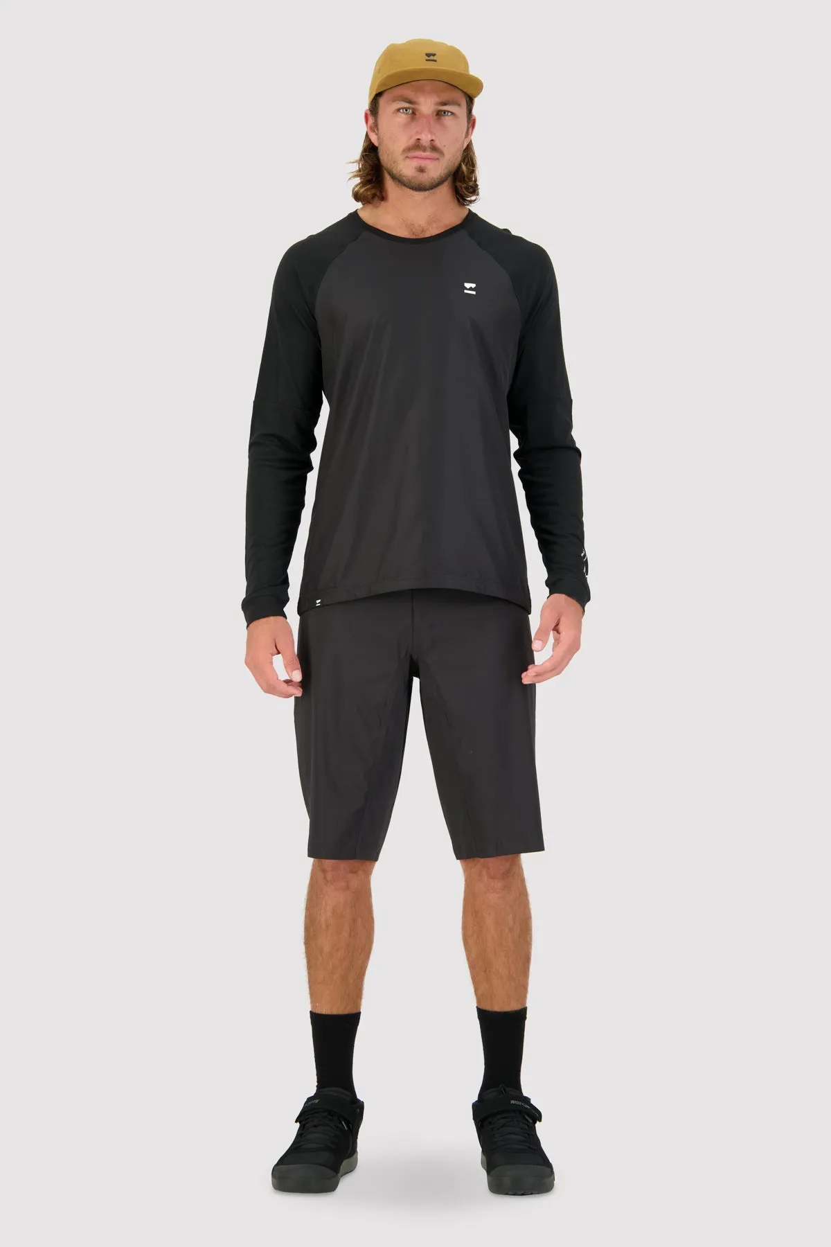 Tarn Merino Shift Wind Jersey - Black