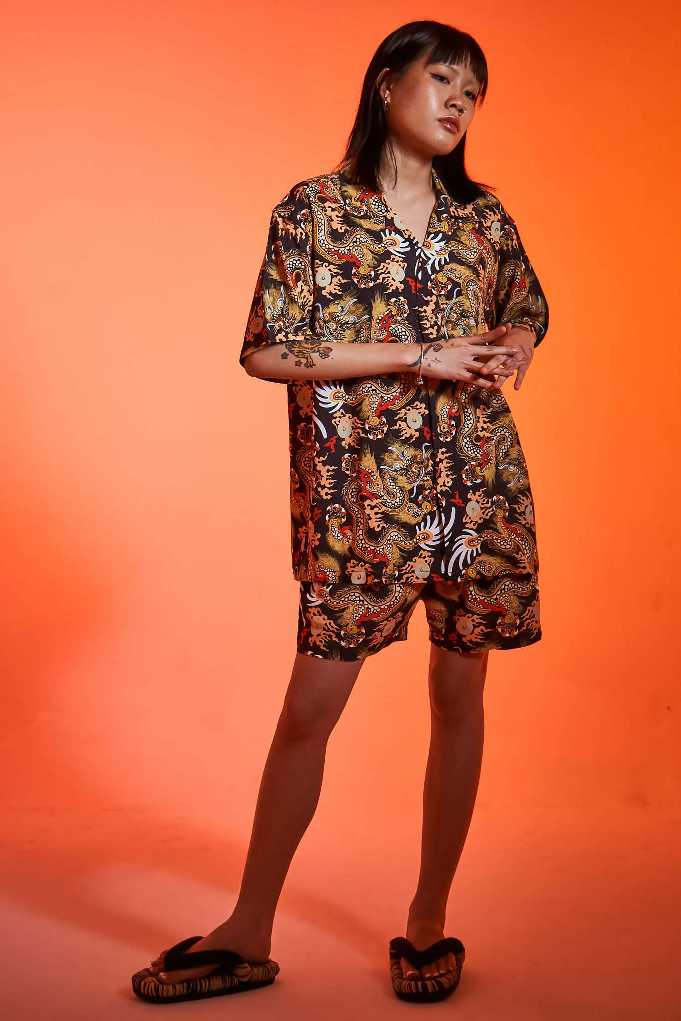 [UNISEX] TOMAS TOMAS X LOCO MOSQUITO 108 DRAGONS BLACK SHORTS