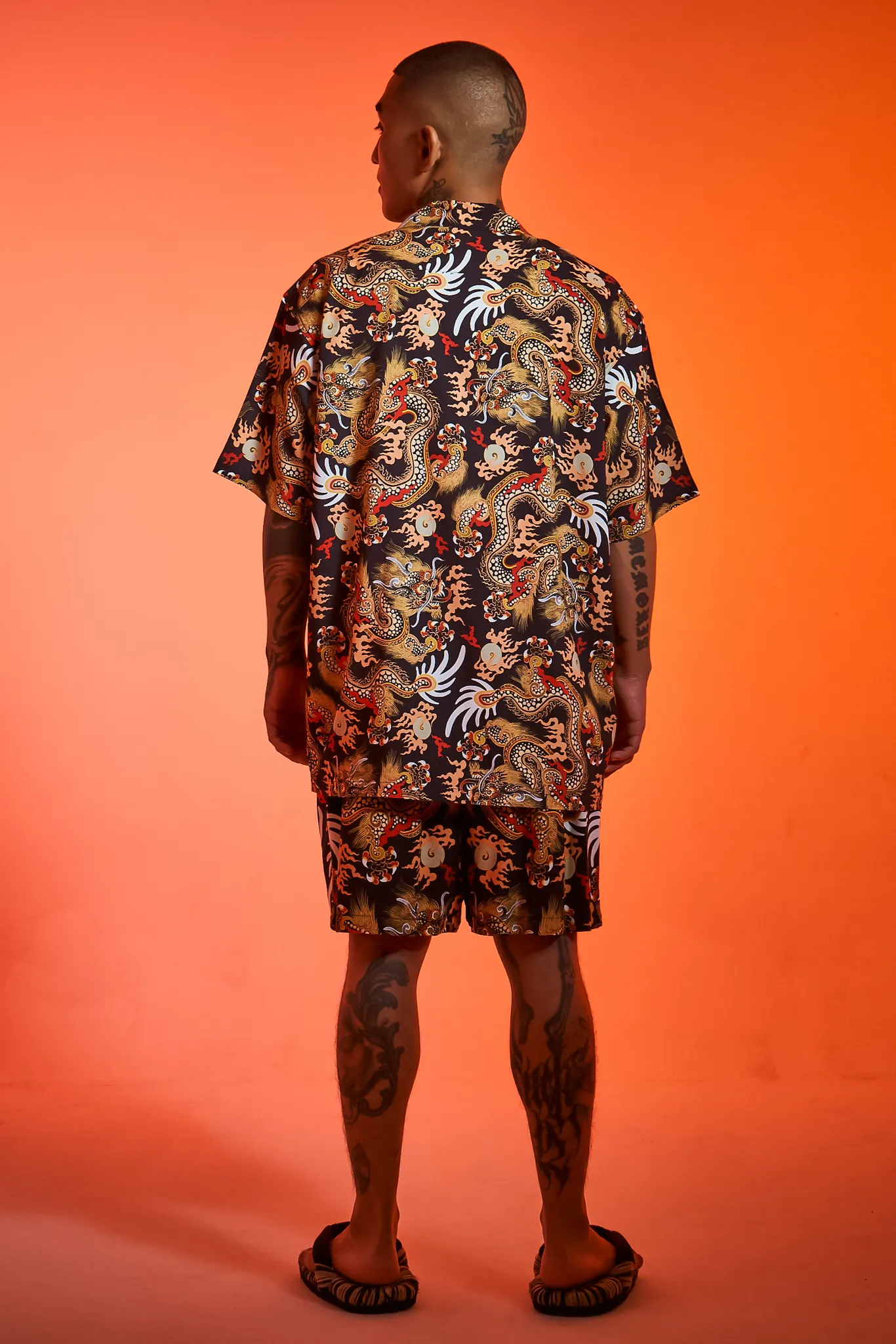 [UNISEX] TOMAS TOMAS X LOCO MOSQUITO 108 DRAGONS BLACK SHORTS