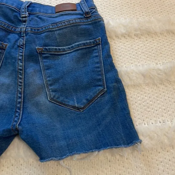 Urban outfitters BDG shorts cut offs high waisted button closure size 25 waist