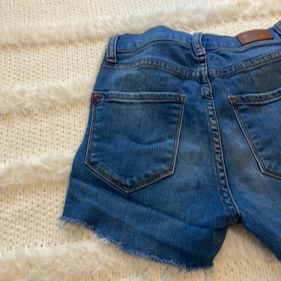 Urban outfitters BDG shorts cut offs high waisted button closure size 25 waist