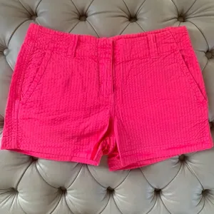 🐳Vineyard Vines Women’s 3 1/2 Everyday Shorts Seersucker Bright Pink Size 2🐳