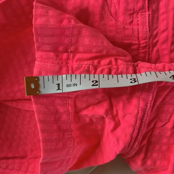 🐳Vineyard Vines Women’s 3 1/2 Everyday Shorts Seersucker Bright Pink Size 2🐳