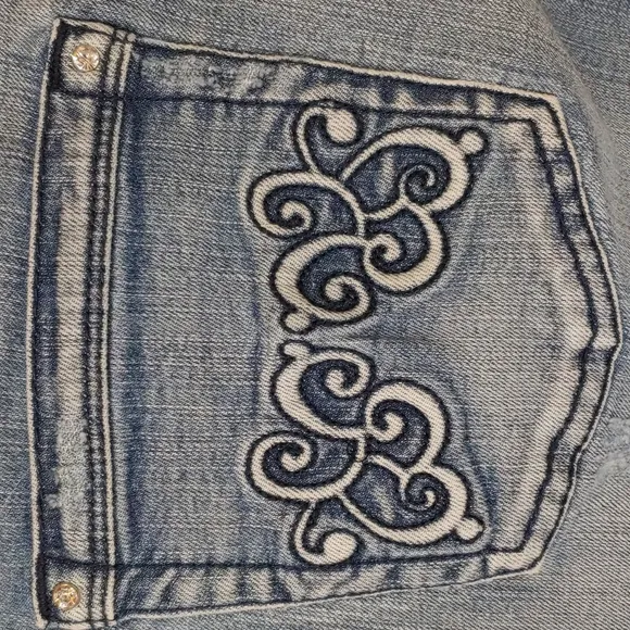 White House Black Market Noir Pedal Pusher Jean Shorts 4